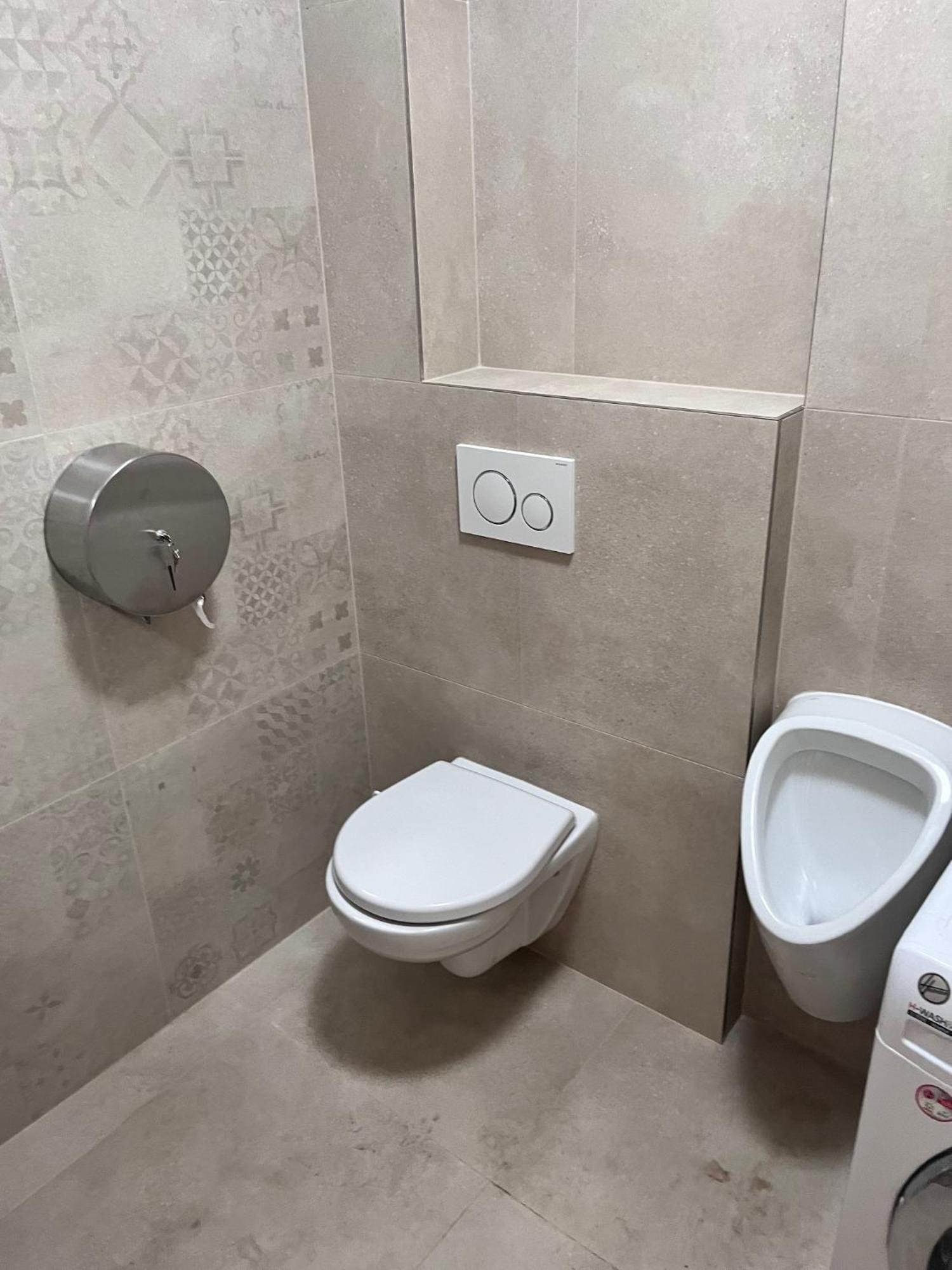 New City Centre Garden Apartment - Central Location プラハ エクステリア 写真
