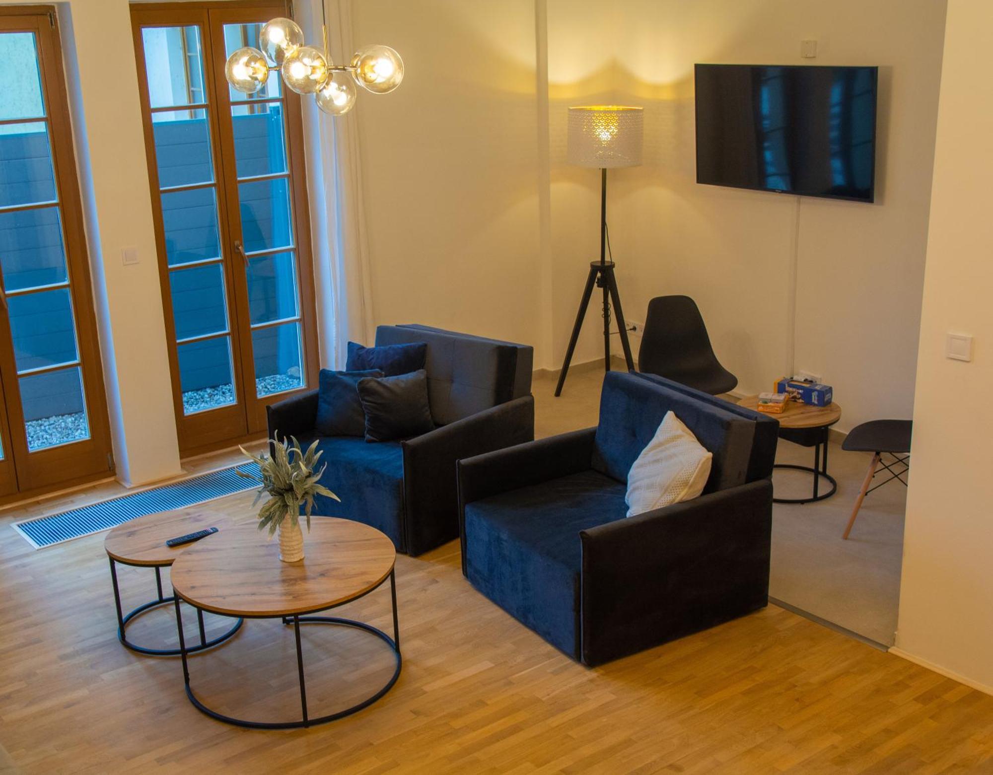New City Centre Garden Apartment - Central Location プラハ エクステリア 写真