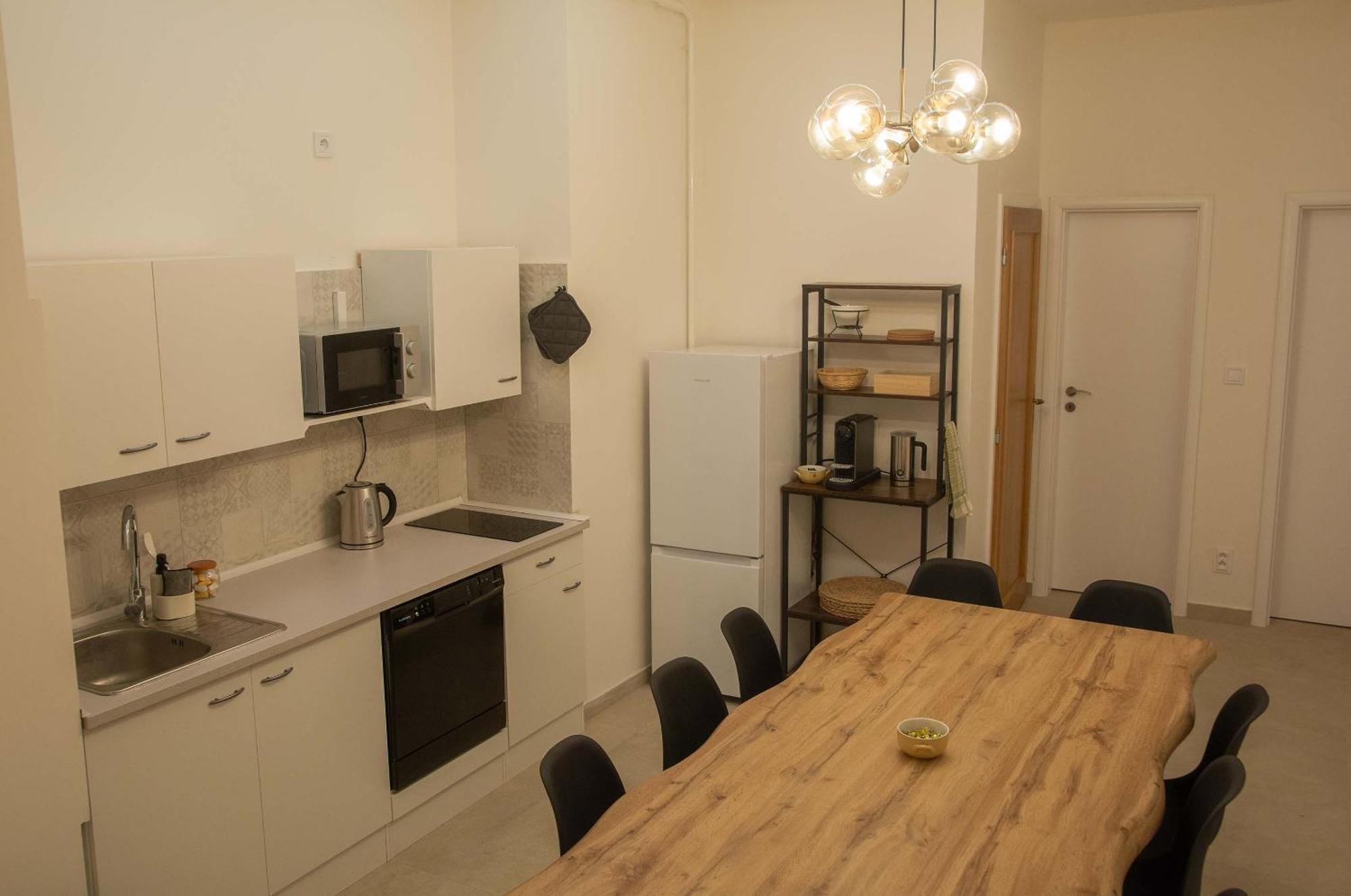 New City Centre Garden Apartment - Central Location プラハ エクステリア 写真